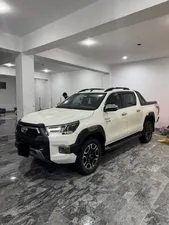Toyota Hilux Revo V Automatic 2.8 2022 for Sale