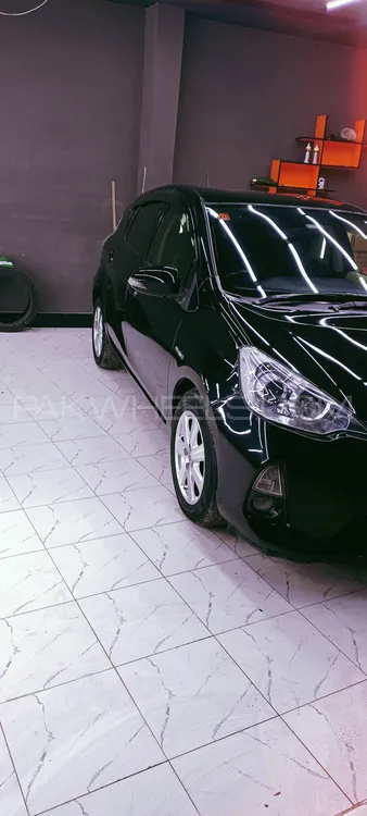 Toyota Aqua 2013 for Sale in Peshawar Image-1
