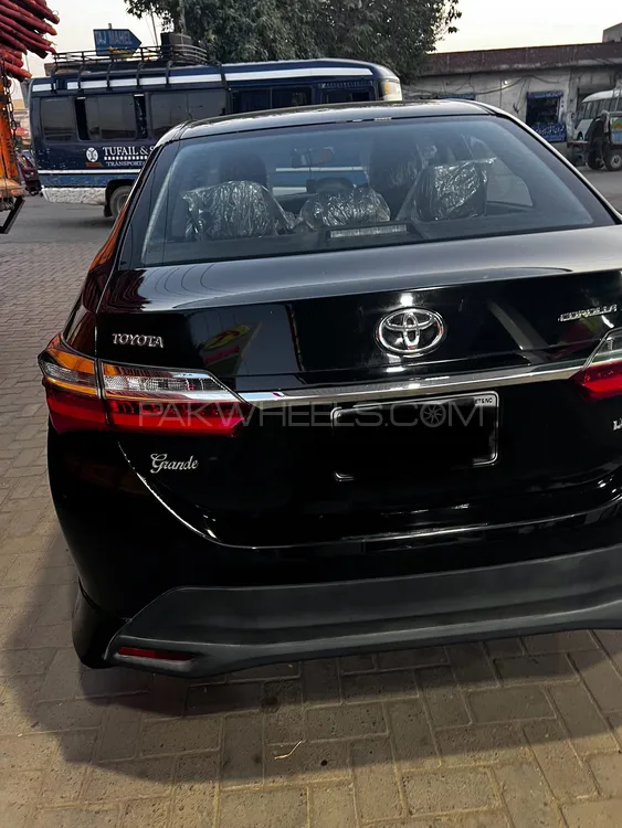 Toyota Corolla 2024 for Sale in Mandi bahauddin Image-1