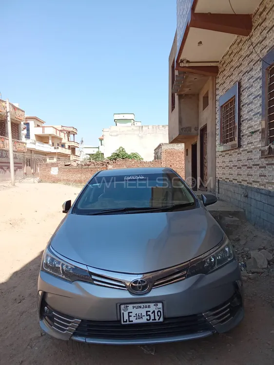 Toyota Corolla 2015 for Sale in Mandi bahauddin Image-1
