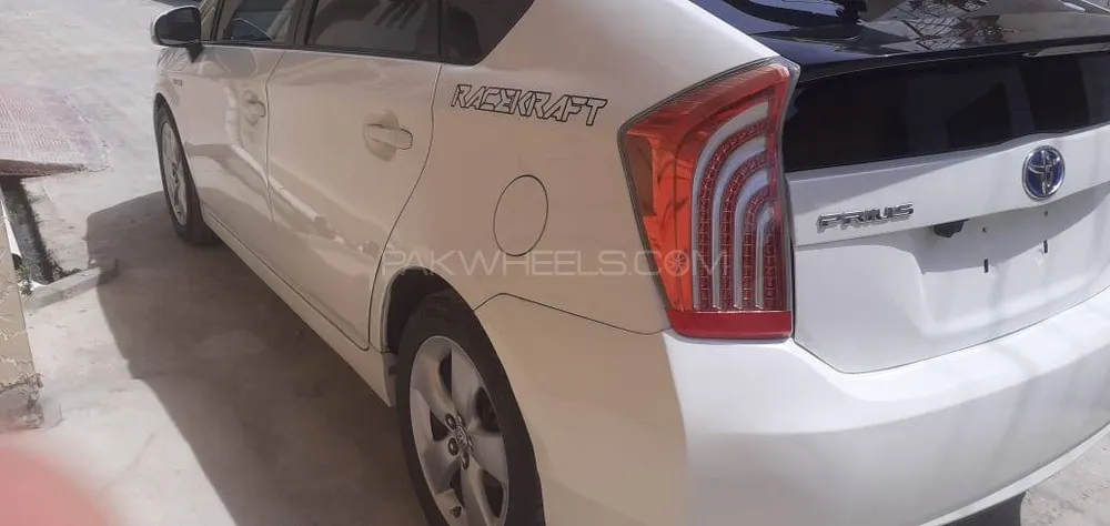 Toyota Prius 2010 for Sale in Talagang Image-1