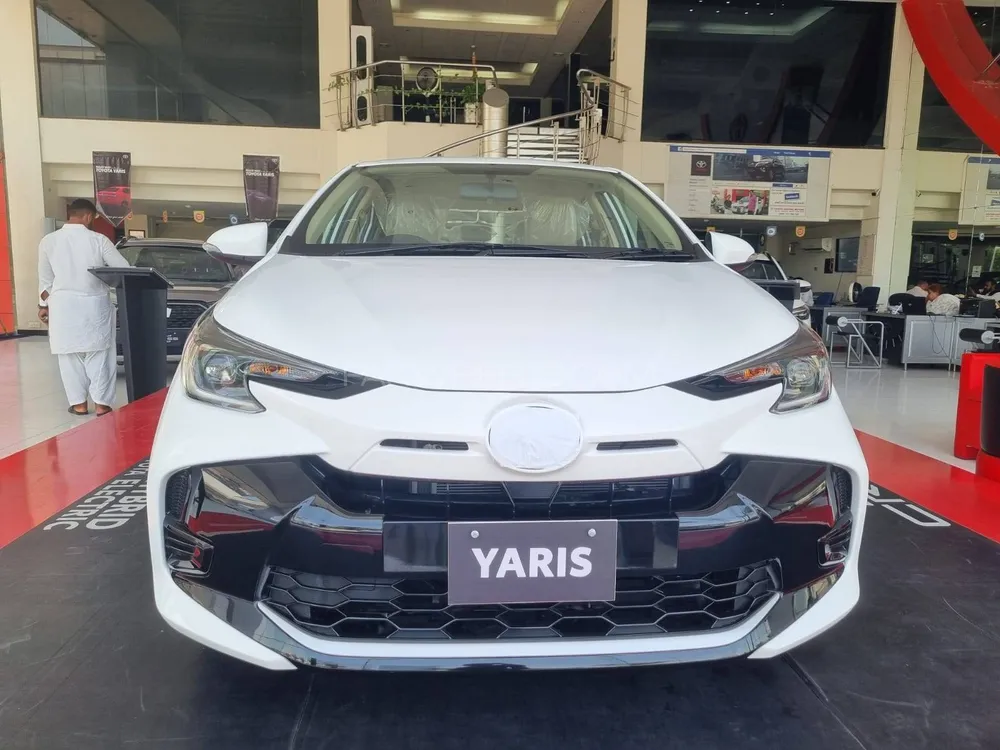 Toyota Yaris Sedan 2025 for Sale in Karachi Image-1