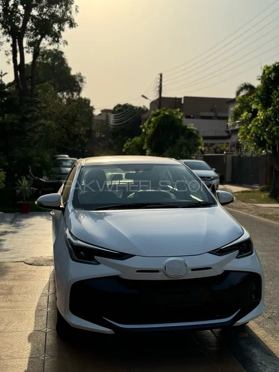 Toyota Yaris Sedan 2025 for Sale in Lahore Image-1