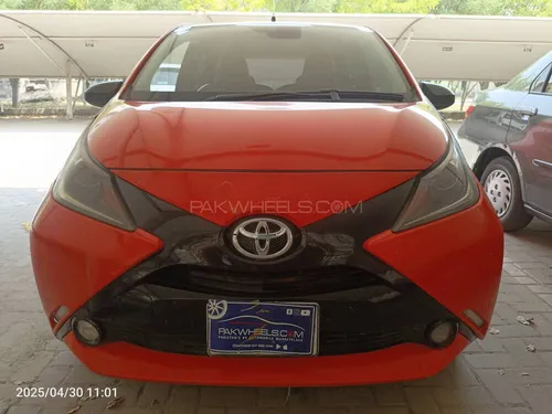 Slide toyota aygo standard 6 2014 120831082