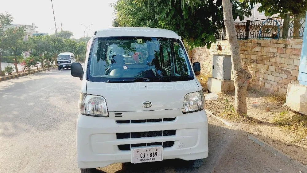Daihatsu Hijet 2010 for Sale in Islamabad Image-1