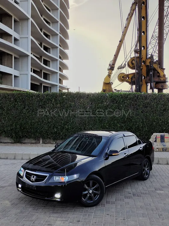Honda Accord 2004 for Sale in Karachi Image-1