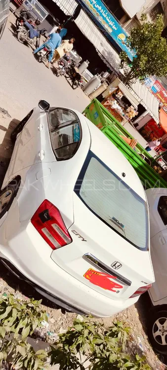 Honda City 2017 for Sale in Karachi Image-1
