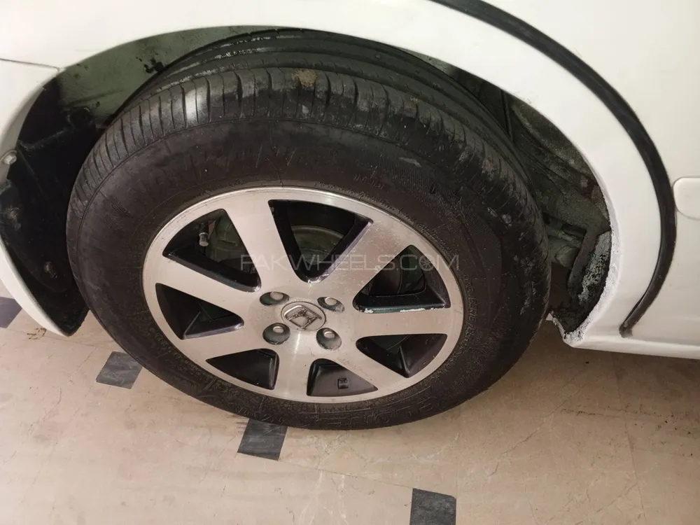 Honda Civic 2004 for Sale in Gujranwala Image-1