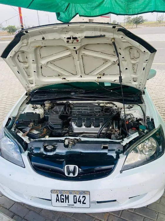 Honda Civic 2004 for Sale in Faisalabad Image-1