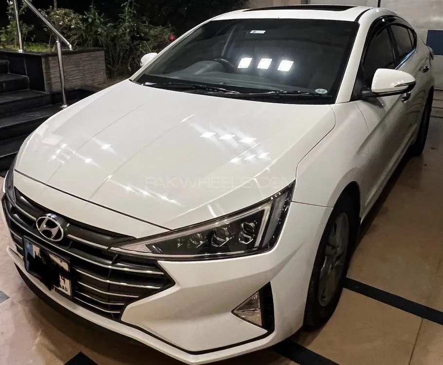 Hyundai Elantra 2021 for Sale in Lahore Image-1