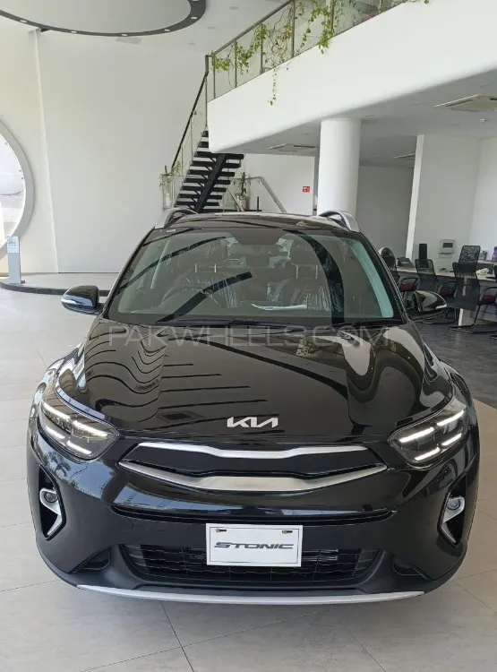 KIA Stonic 2025 for Sale in Karachi Image-1