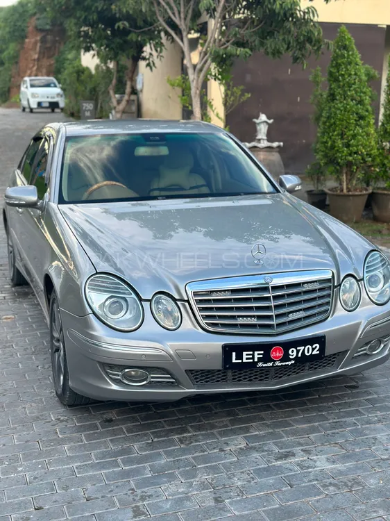 Mercedes Benz E Class 2007 for Sale in Islamabad Image-1