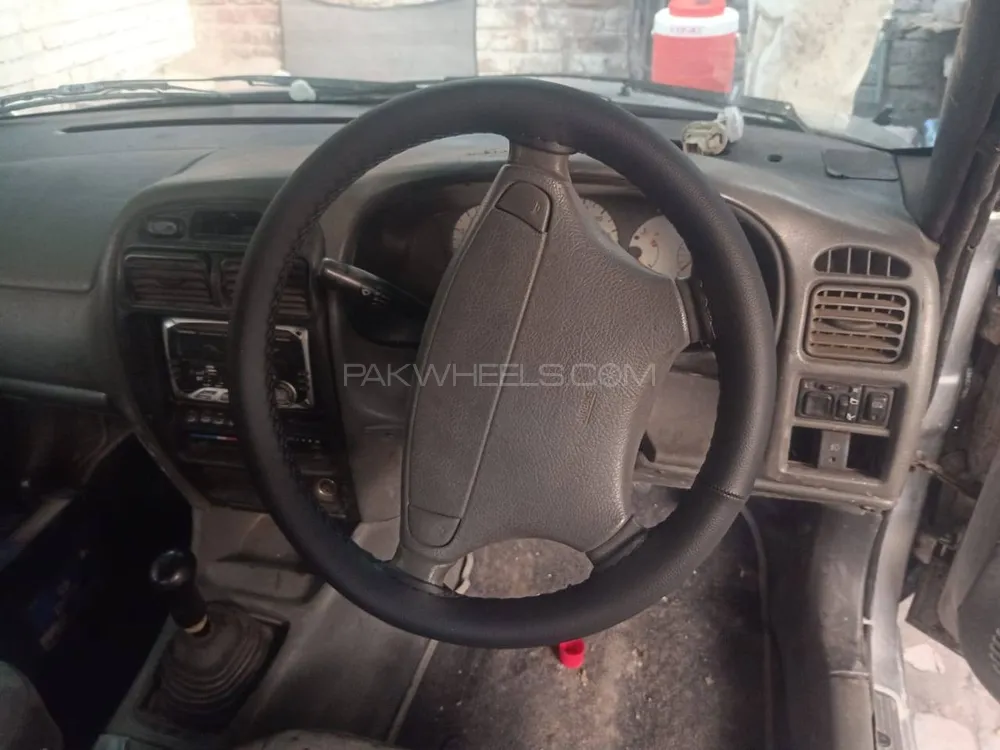 Suzuki Baleno 2002 for Sale in Lahore Image-1