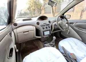 Toyota Platz F 1.0 2003 for Sale