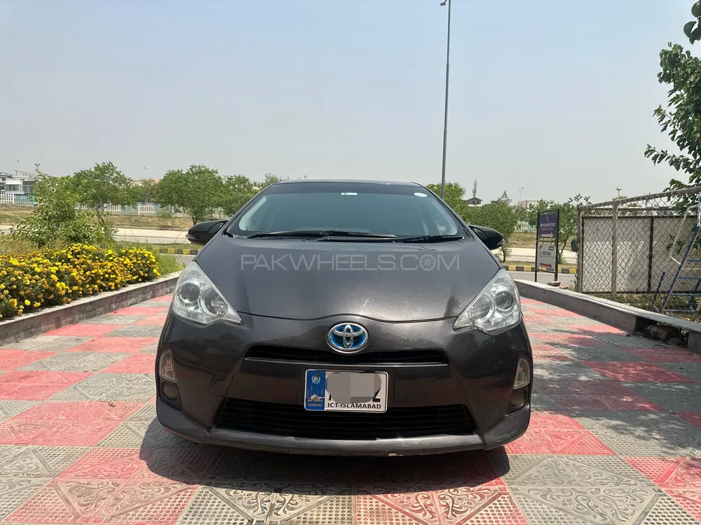 Toyota Aqua 2013 for Sale in Islamabad Image-1