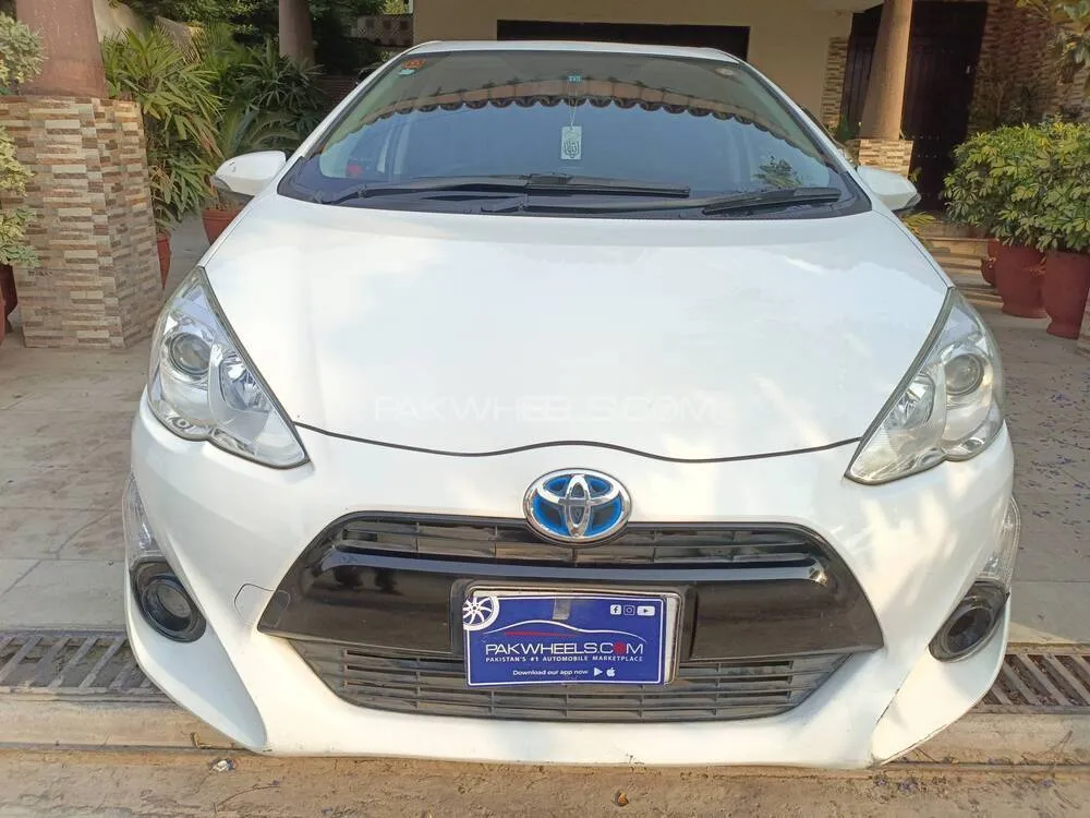 Toyota Aqua 2015 for Sale in Islamabad Image-1