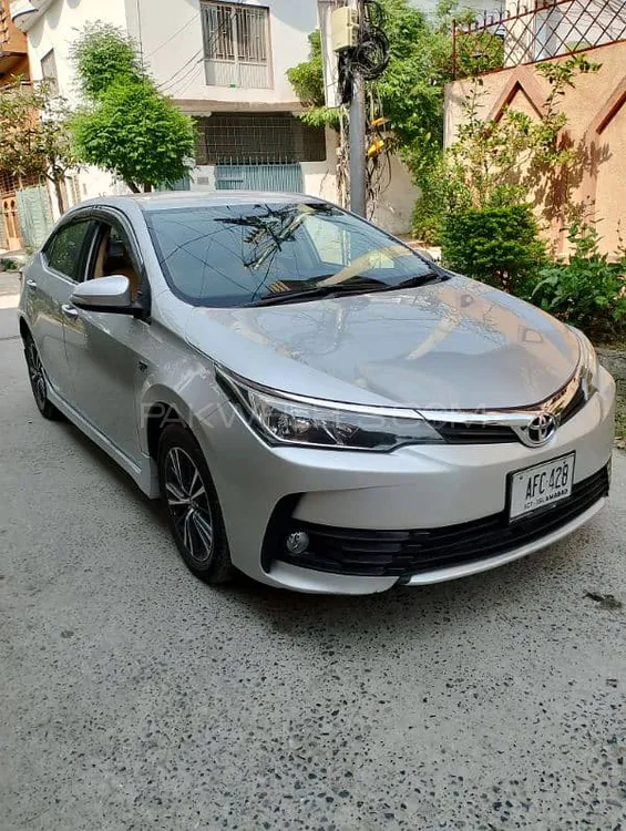 Toyota Corolla 2017 for Sale in Wah cantt Image-1