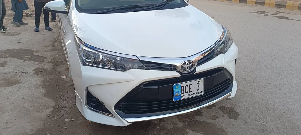 Toyota Corolla 2022 for Sale in Peshawar Image-1