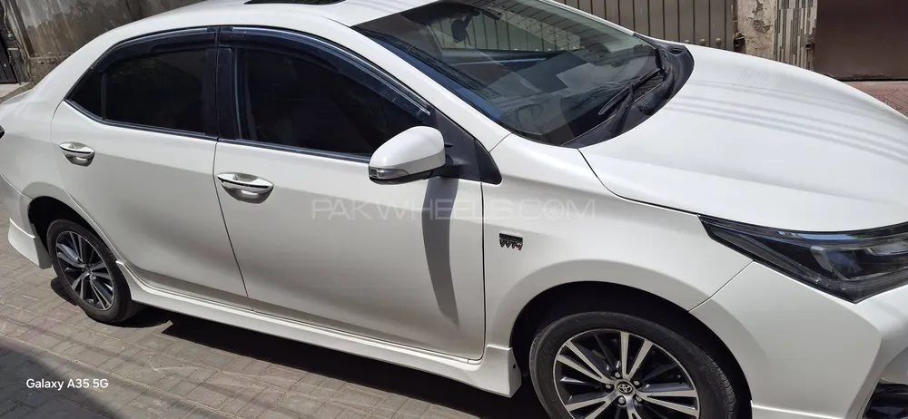 Toyota Corolla 2023 for Sale in Multan Image-1