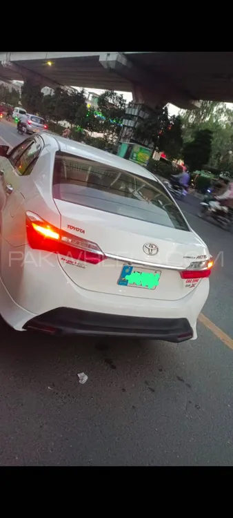 Toyota Corolla 2022 for Sale in Islamabad Image-1