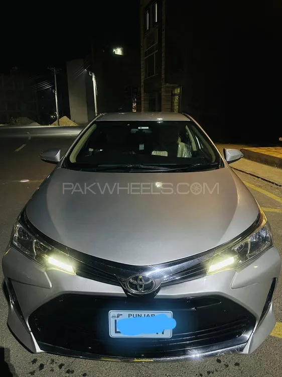 Toyota Corolla 2017 for Sale in Lahore Image-1