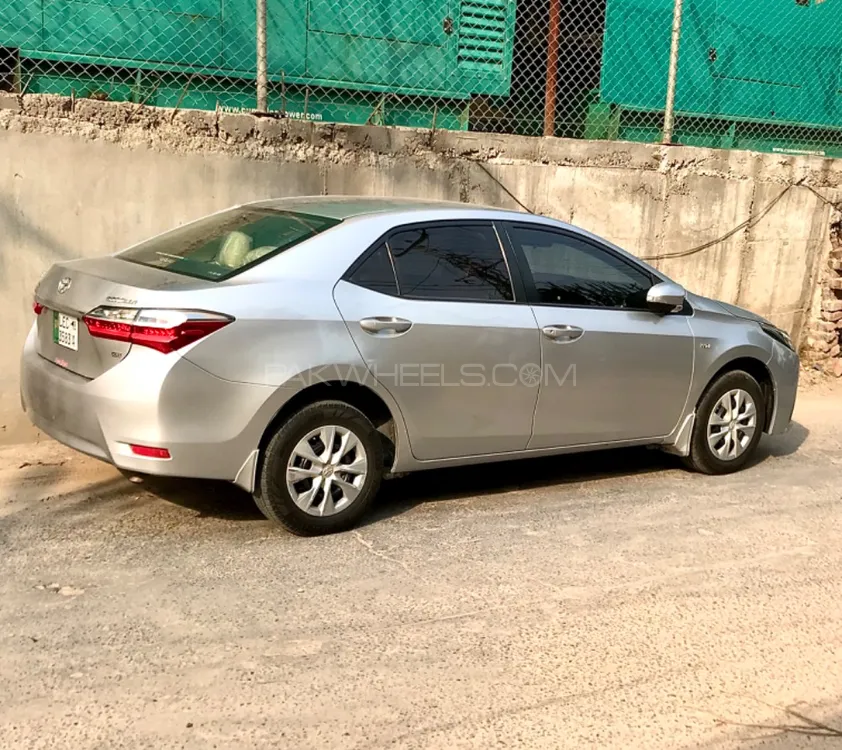 Toyota Corolla 2018 for Sale in Sialkot Image-1