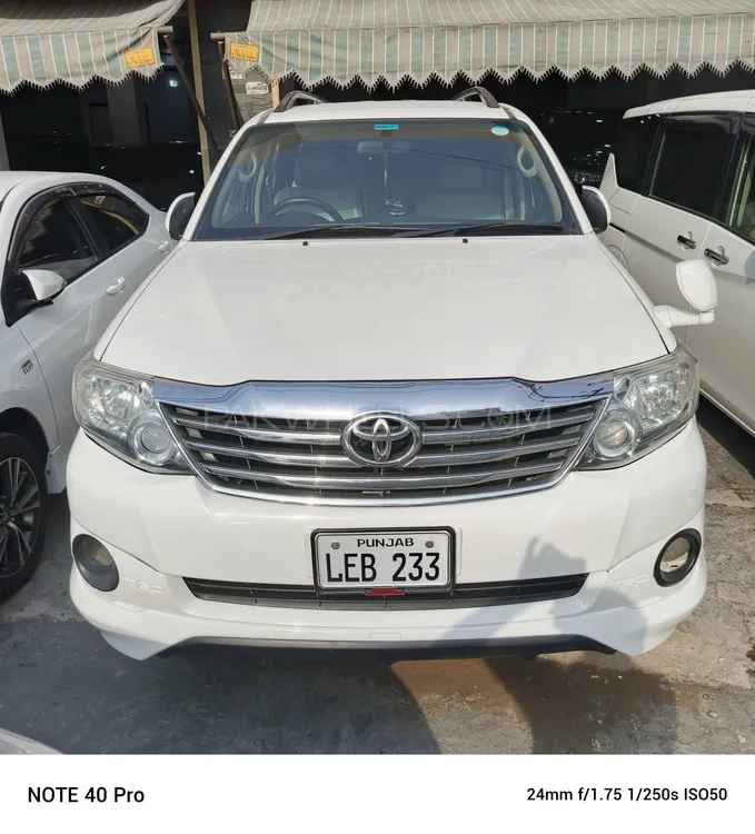 ٹویوٹا فورچیونر 2015 for Sale in لاہور Image-1