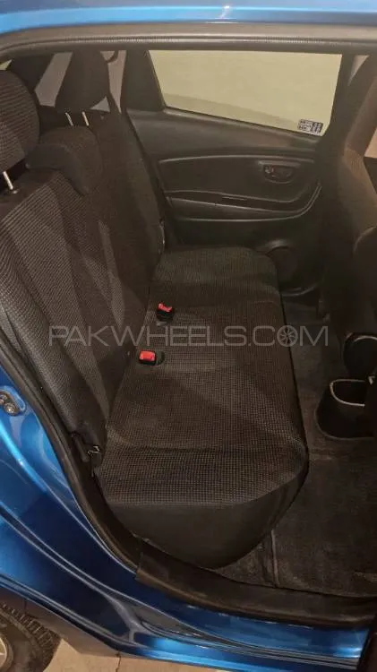 Toyota Vitz 2017 for Sale in Faisalabad Toyota Vitz 2017 for Sale in Faisalabad Image-7