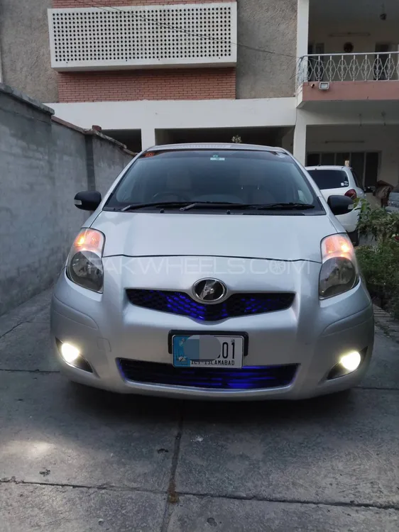Toyota Vitz 2008 for Sale in Islamabad Image-1