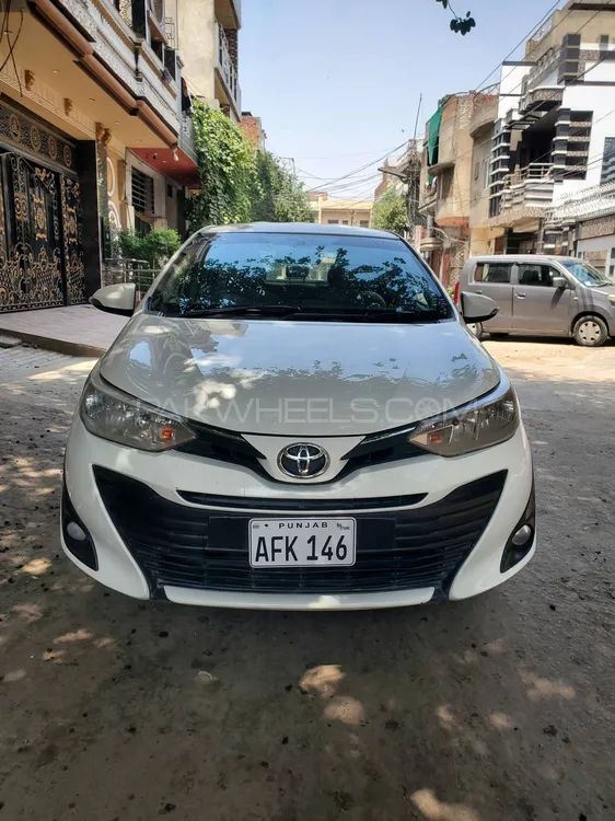 Toyota Yaris Sedan 2021 for Sale in Lahore Image-1