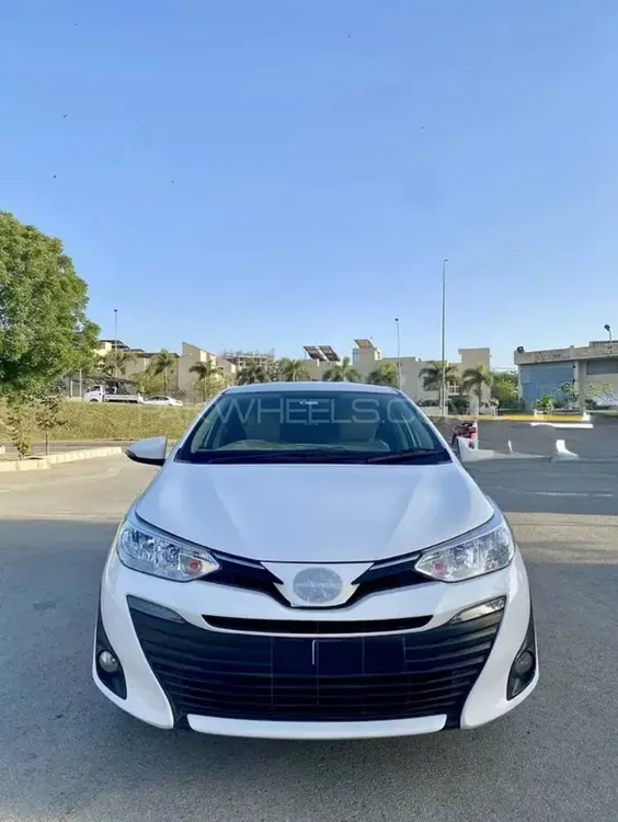 Toyota Yaris Sedan 2021 for Sale in Lahore Image-1