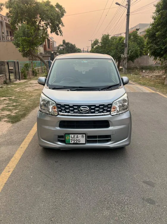 Daihatsu Move 2015 for Sale in Lahore Image-1