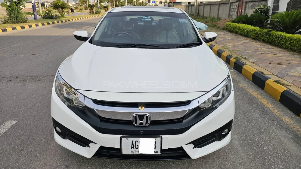 Honda Civic 2017 for Sale in Islamabad Image-1