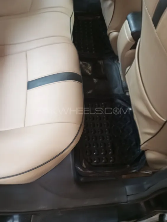 Honda Civic 2011 for Sale in Dina Image-1