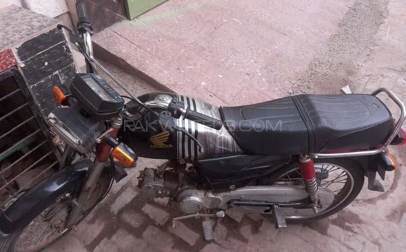 Super Star CD 70 2012 for Sale Image-1