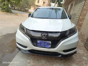 Honda Vezel Hybrid RS Honda Sensing  2017 for Sale