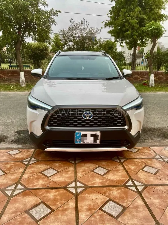 Toyota Corolla Cross 2024 for Sale in Gujrat Image-1