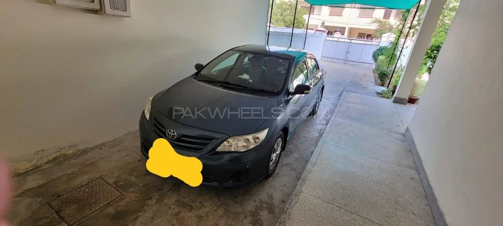 Toyota Corolla 2012 for Sale in Karachi Image-1