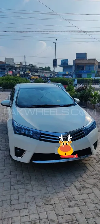 Toyota Corolla 2015 for Sale in Peshawar Image-1