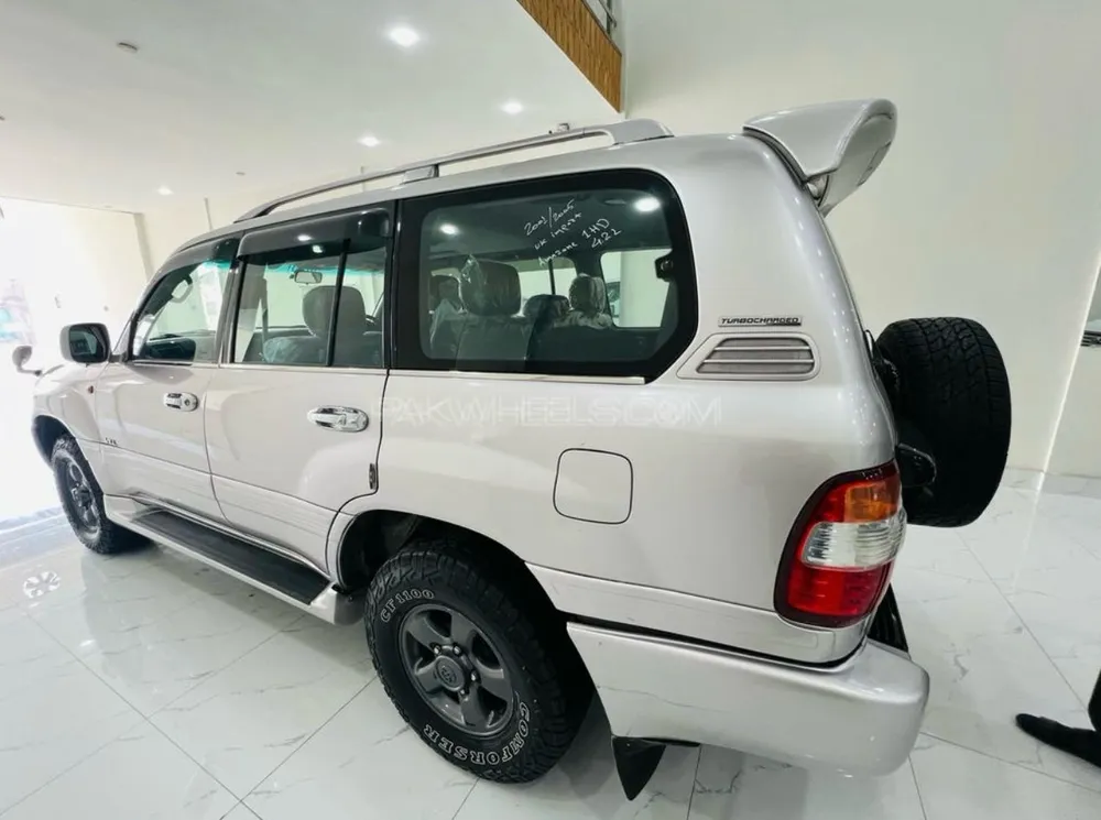 Toyota Land Cruiser 2001 for Sale in Islamabad Image-1