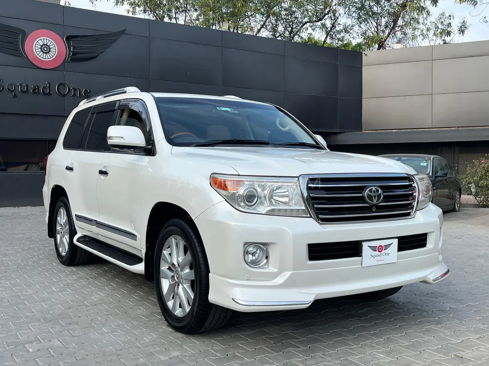 Toyota Land Cruiser 2013 for Sale in Lahore Image-1