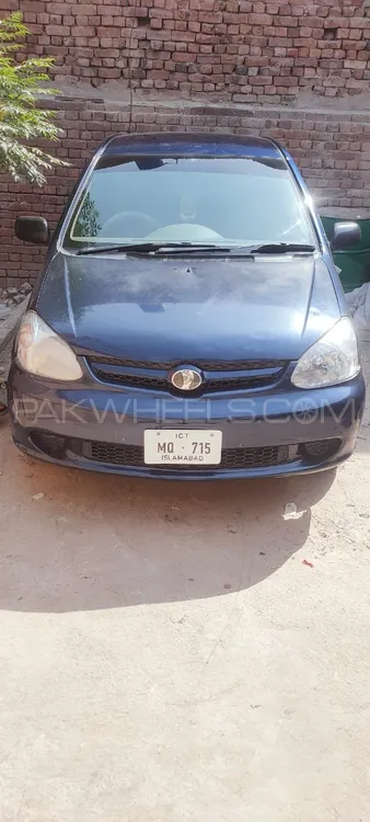 Toyota Platz 2008 for Sale in Faisalabad Image-1