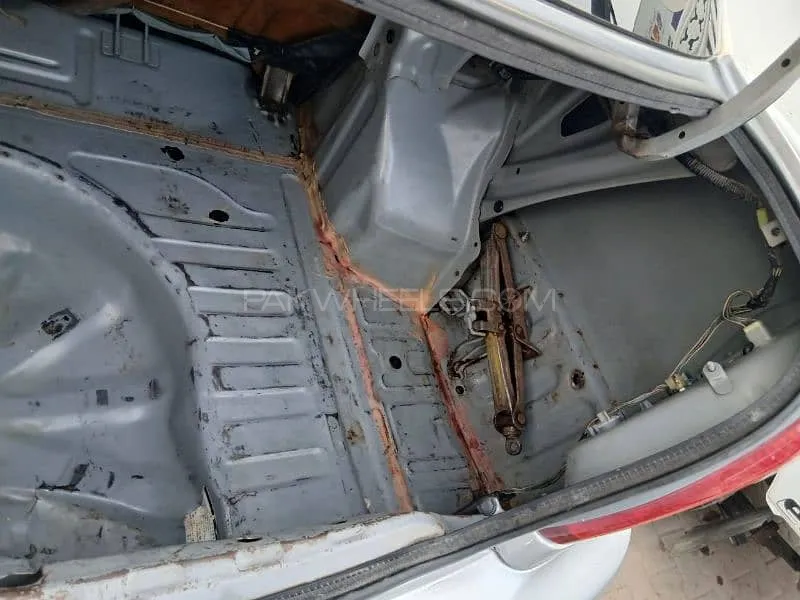 Toyota Platz 2000 for Sale in Islamabad Image-1