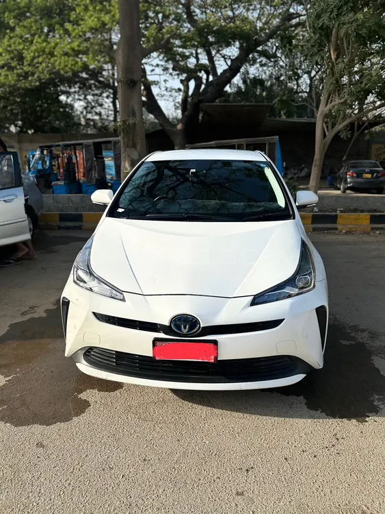 Toyota Prius 2020 for Sale in Karachi Image-1