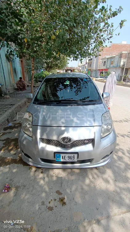 Toyota Vitz 2007 for Sale in Peshawar Image-1
