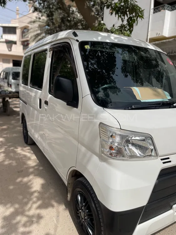 Daihatsu Hijet 2020 for Sale in Karachi Image-1