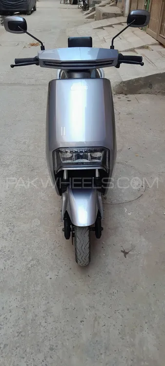 Evee C1 Pro 2024 for Sale Image-1