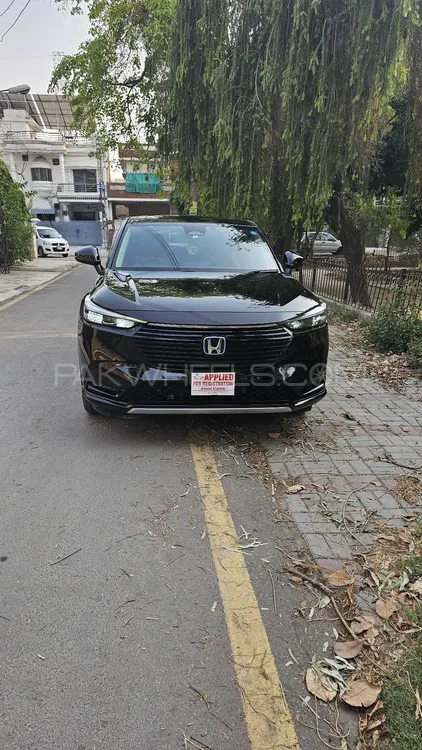 Honda Vezel 2022 for Sale in Lahore Image-1