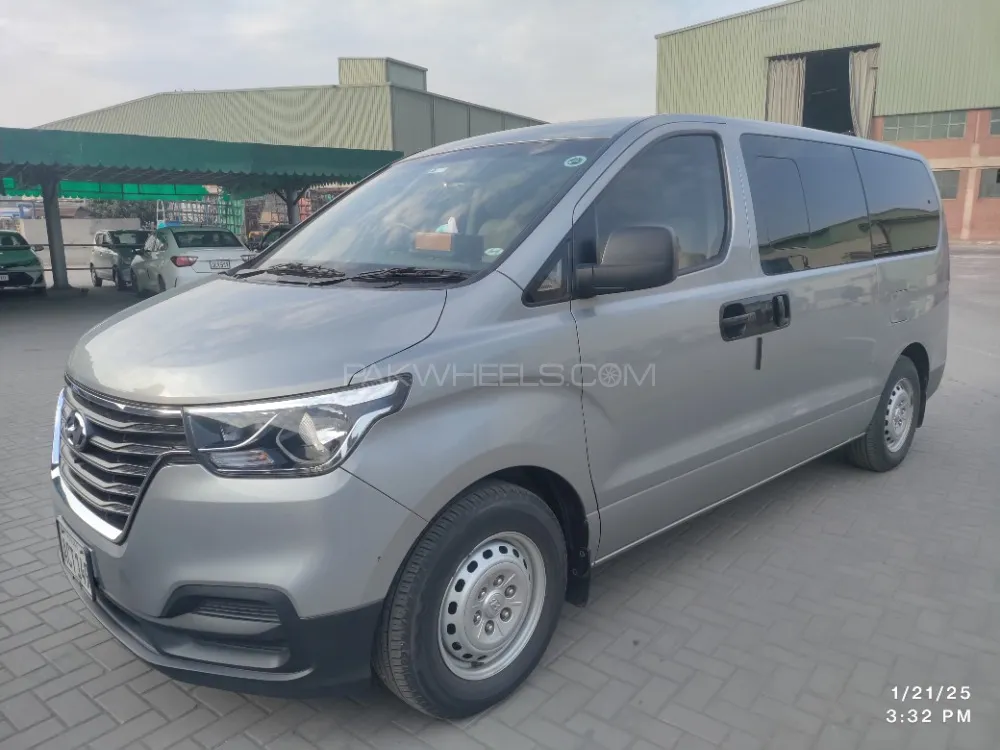 Hyundai Grand Starex 2019 for Sale in Lahore Image-1