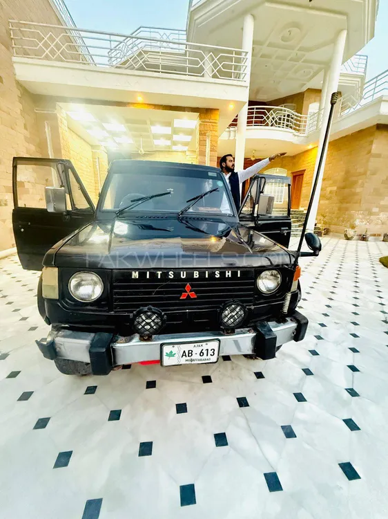 Mitsubishi Pajero 1988 for Sale in Jauharabad Image-1